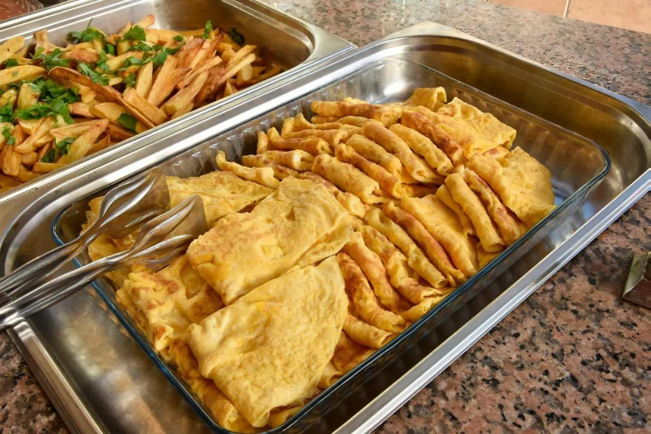 Belcehan Hotel 올루데니스 3*,  터키